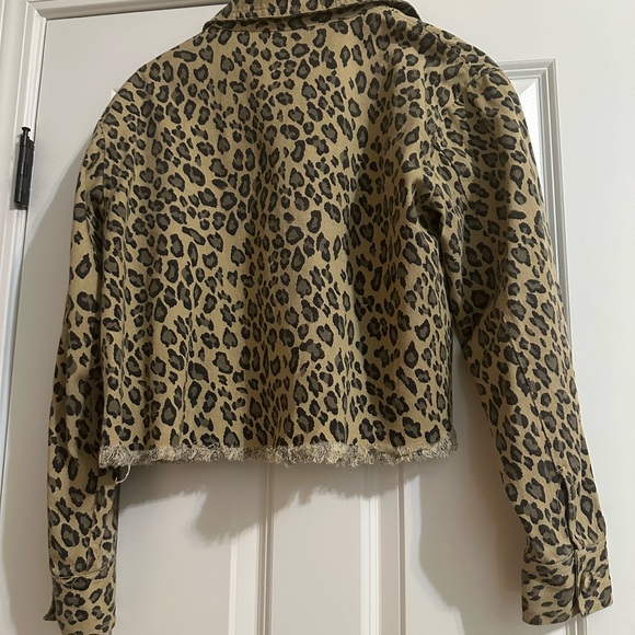 Leopard Print Jacket - Picture 2 of 3
